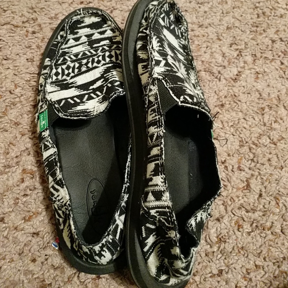 Sanuk Loafers